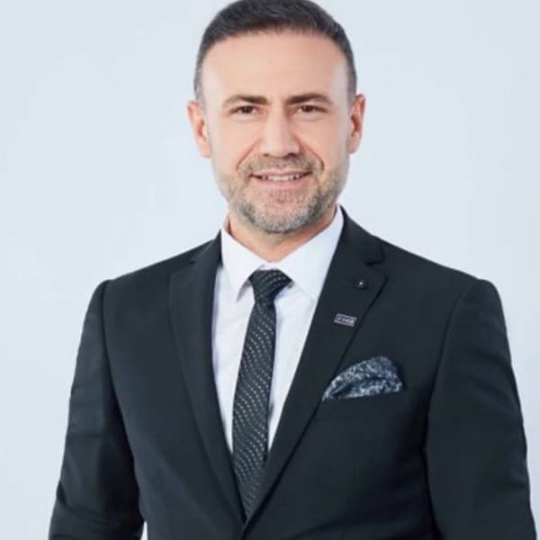 Mithat Samsama
